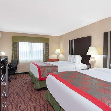 Space Coast Hotel Titusville-Kennedy Space Center Екстериор снимка