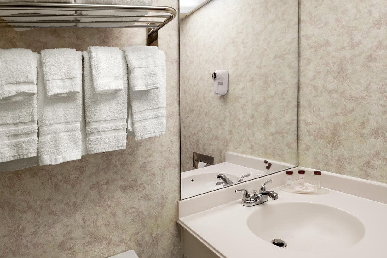 Space Coast Hotel Titusville-Kennedy Space Center Екстериор снимка