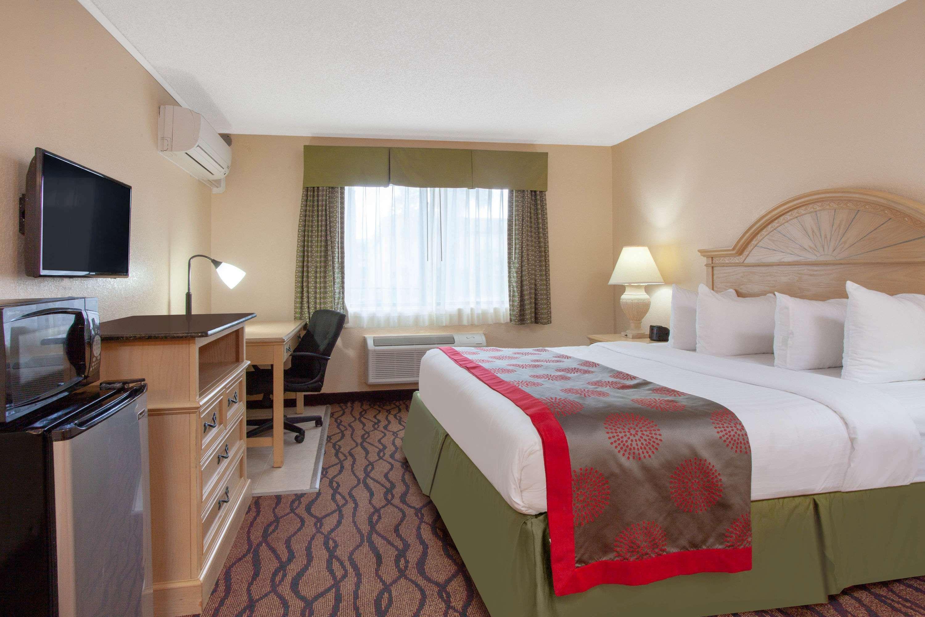 Space Coast Hotel Titusville-Kennedy Space Center Екстериор снимка
