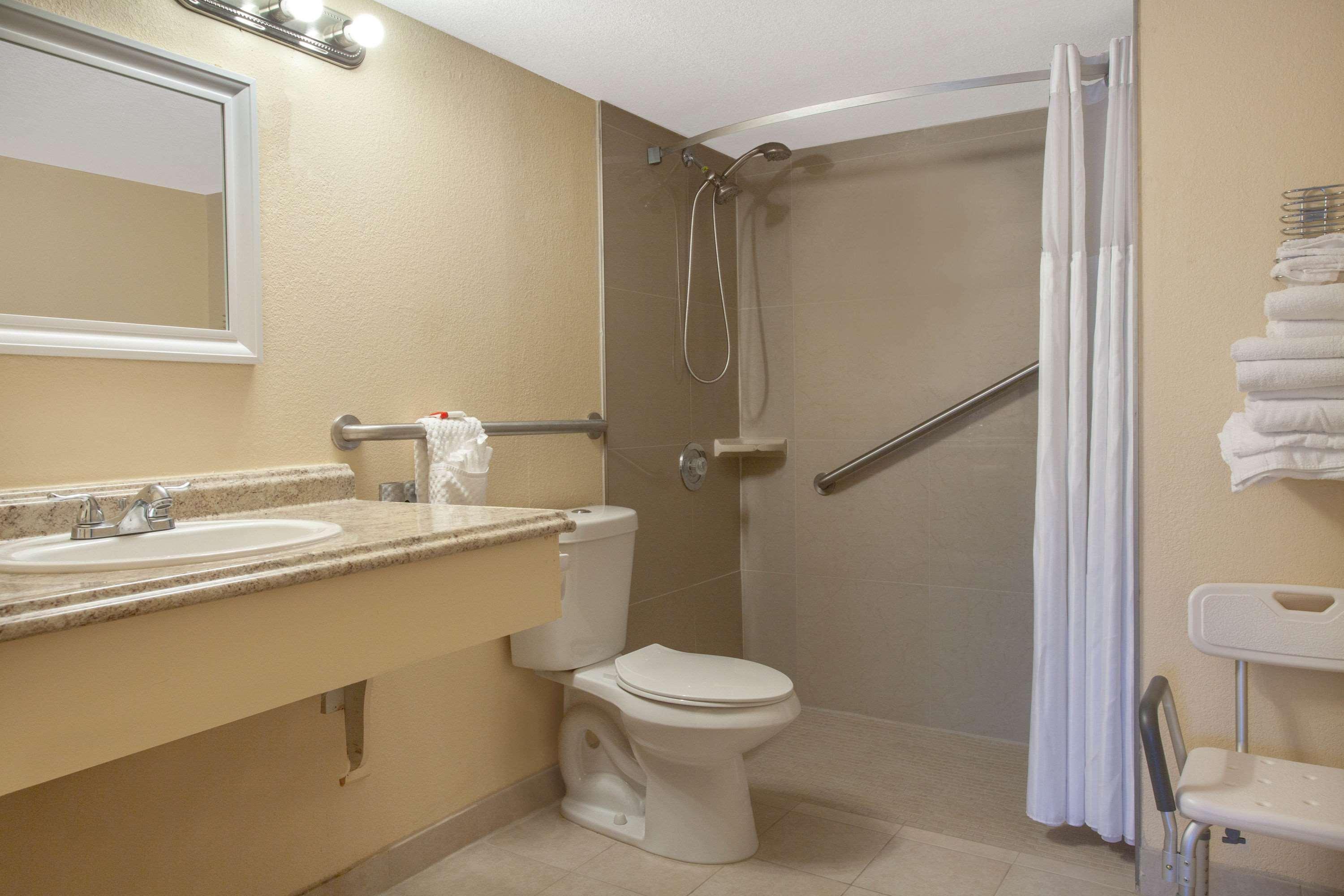 Space Coast Hotel Titusville-Kennedy Space Center Екстериор снимка