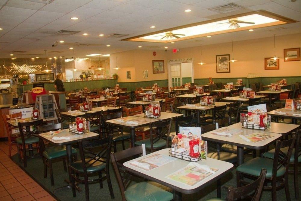 Space Coast Hotel Titusville-Kennedy Space Center Екстериор снимка