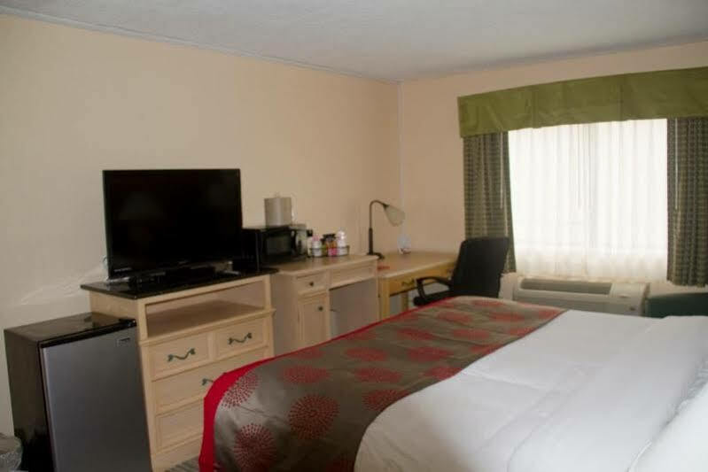 Space Coast Hotel Titusville-Kennedy Space Center Екстериор снимка