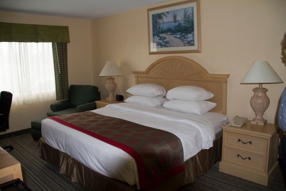 Space Coast Hotel Titusville-Kennedy Space Center Екстериор снимка