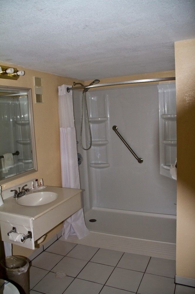 Space Coast Hotel Titusville-Kennedy Space Center Екстериор снимка